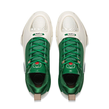 12 "Wade Boulevard" Way of Wade