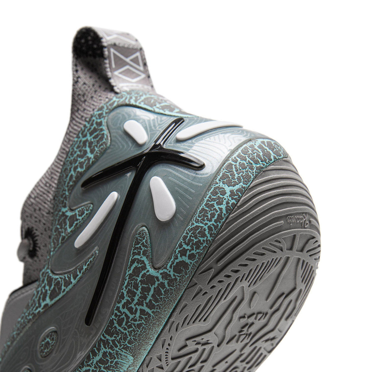 11 "Statue" Way of Wade